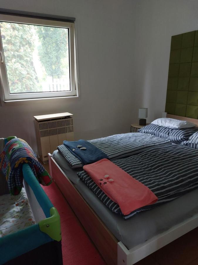Dunakanyar, Szentendrei Sziget Szamoca Vendeghaz Horany Telen Nyaron Szigetmonostor Exterior photo